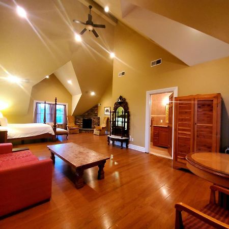 Chelsea Sun Inn Mount Bethel Esterno foto