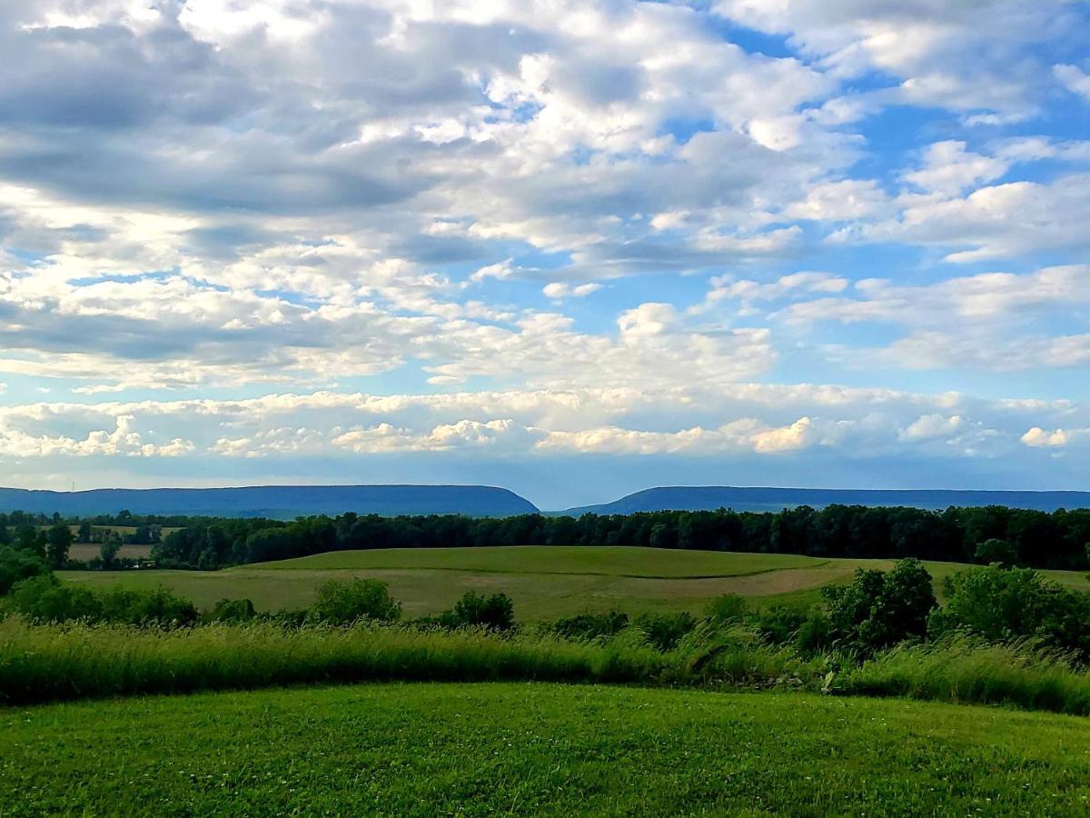 Chelsea Sun Inn Mount Bethel Esterno foto