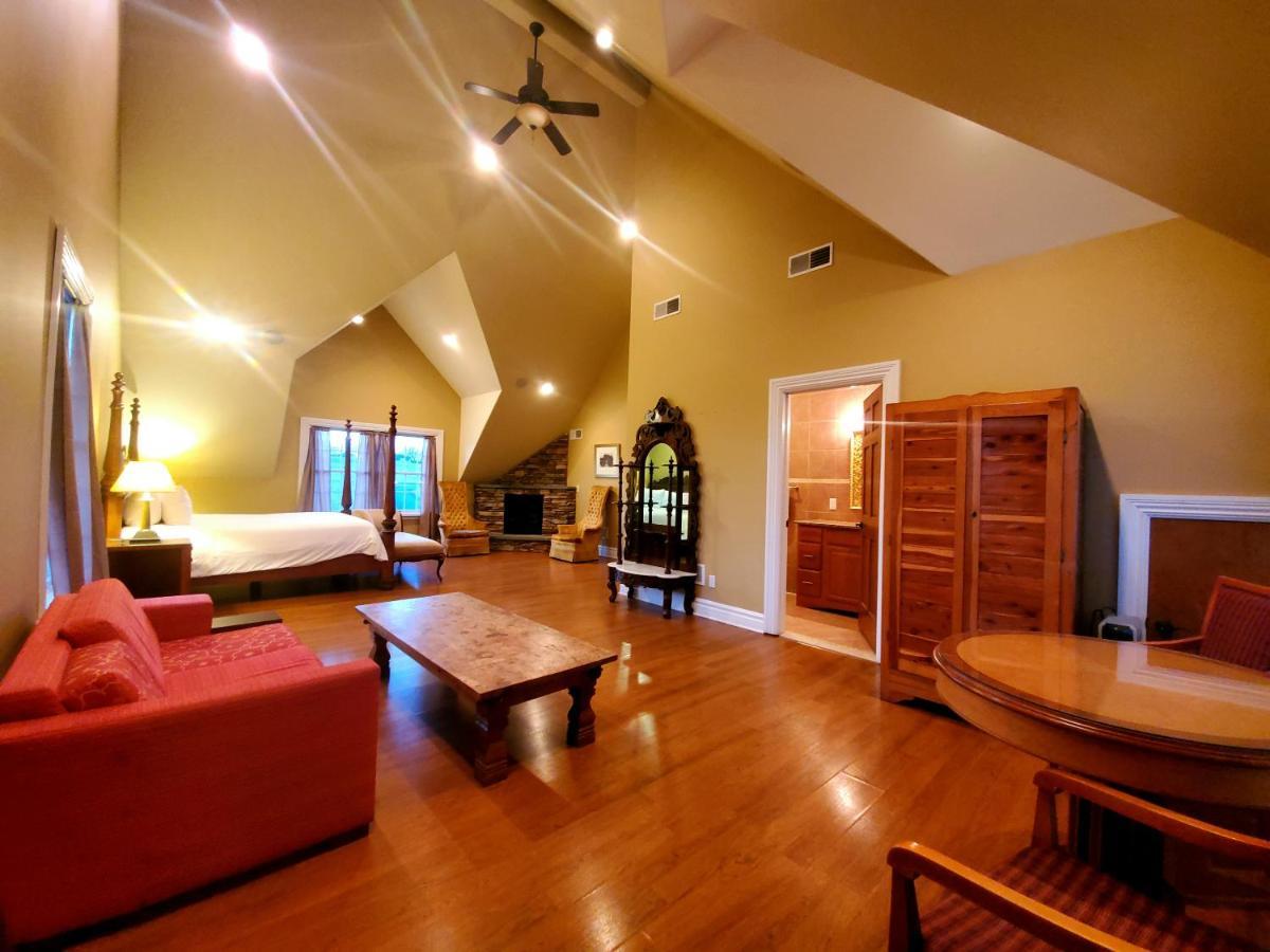 Chelsea Sun Inn Mount Bethel Esterno foto