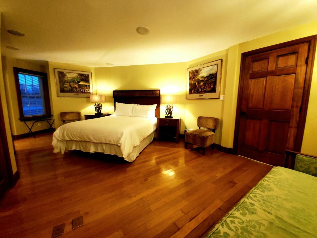 Chelsea Sun Inn Mount Bethel Esterno foto