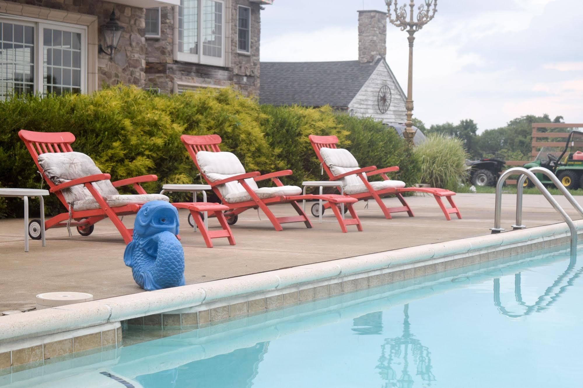 Chelsea Sun Inn Mount Bethel Esterno foto